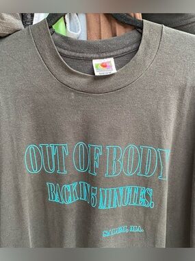 Vintage Salem Massachusetts "Out Of Body - Back In 5 Minutes" 2XL XXL